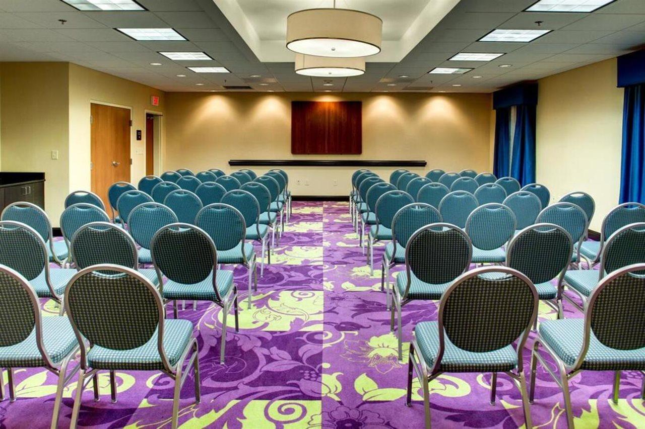 Hampton Inn Richmond - South Екстериор снимка
