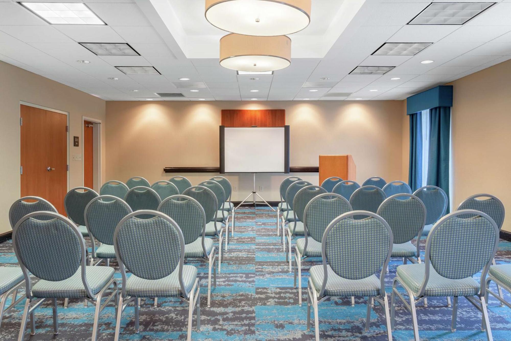 Hampton Inn Richmond - South Екстериор снимка