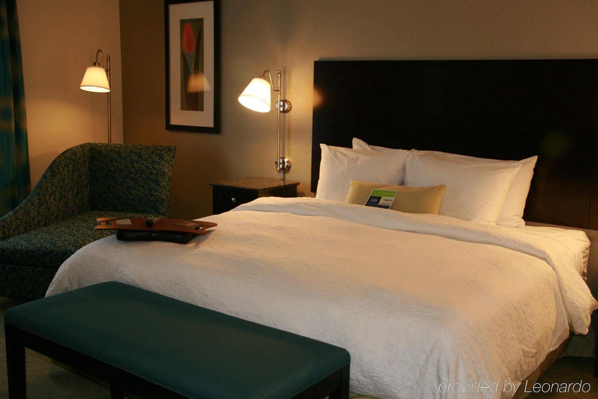 Hampton Inn Richmond - South Стая снимка