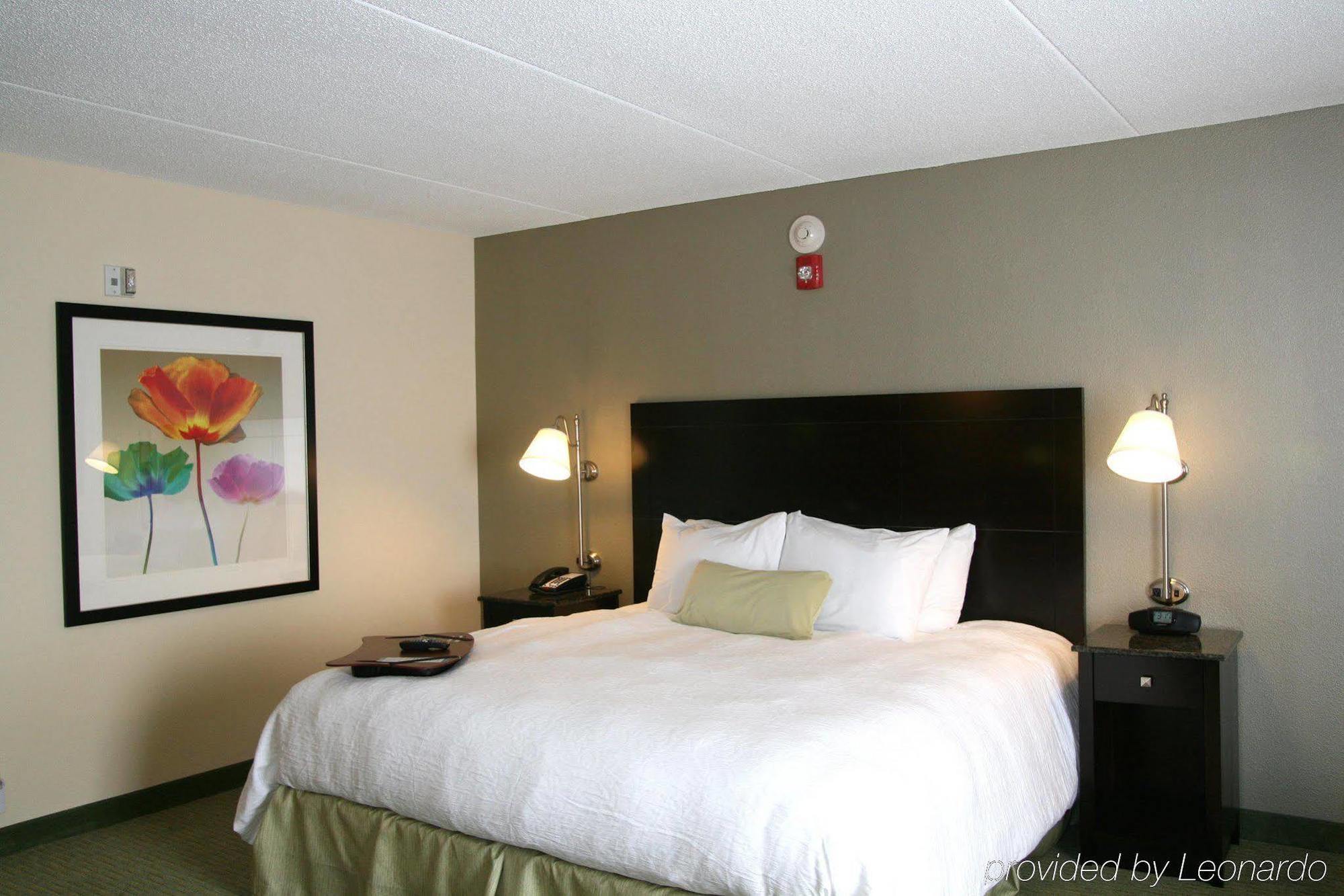 Hampton Inn Richmond - South Стая снимка